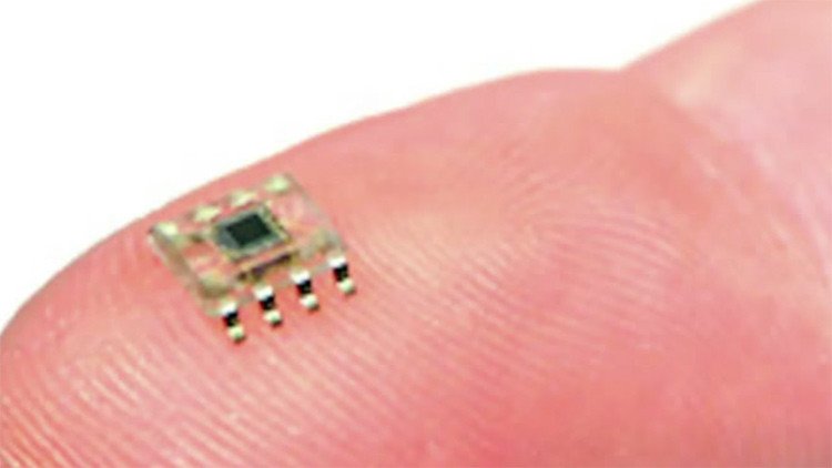 Un minúsculo implante podría conectar a los humanos con las máquinas como nunca antes