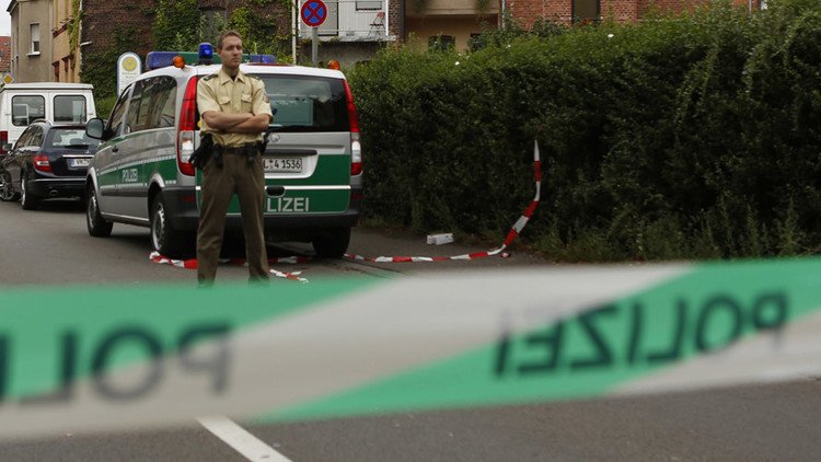 La Policía alemana irrumpe en un restaurante donde se escondía un hombre sospechoso