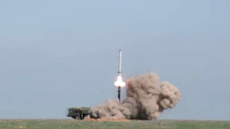 Movilizan una unidad de misiles equipada con los complejos de misiles Iskander en Rusia 
