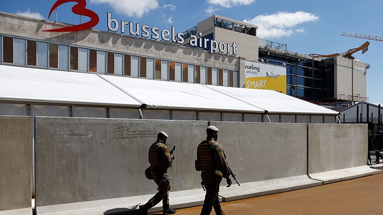 Dos aviones con destino Bruselas aterrizan tras vivir amenazas de bomba falsas
