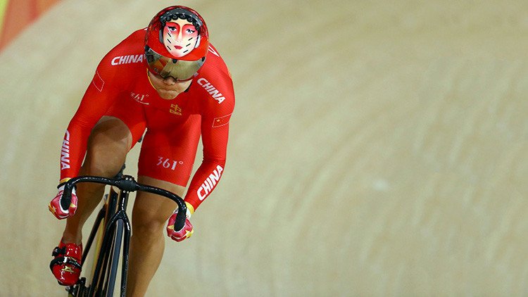 Los cascos de los ciclistas olímpicos chinos causan furor en las redes sociales (FOTOS)
