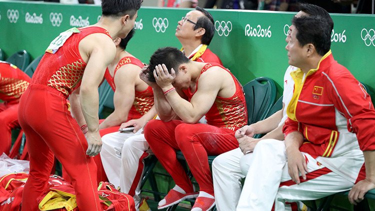 La "robótica" gimnasia china no obtiene oros en unos JJ.OO. por primera vez desde 1984