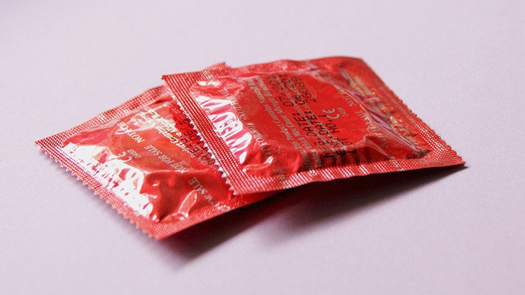 ¿Por qué las prostitutas en China están dejando de usar preservativos?