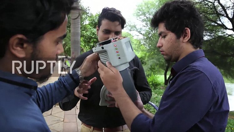 VIDEO: Crean un aparato que convierte el aire en agua