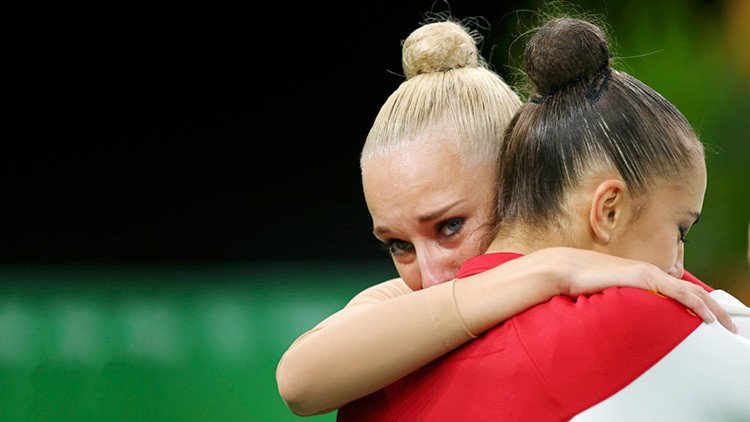 Doblete ruso: Margarita Mamún y Yana Kudriávtseva se alzan con el oro y la plata en gimnasia rítmica