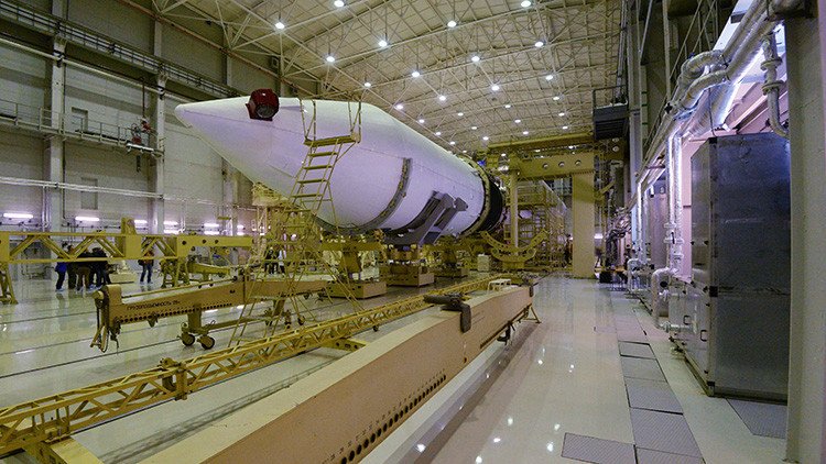 La agencia espacial rusa desarrolla un nuevo cohete superpesado
