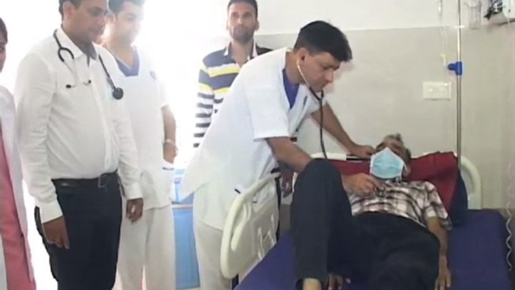 Video: Fue al hospital por un dolor abdominal y esto fue lo que le hallaron