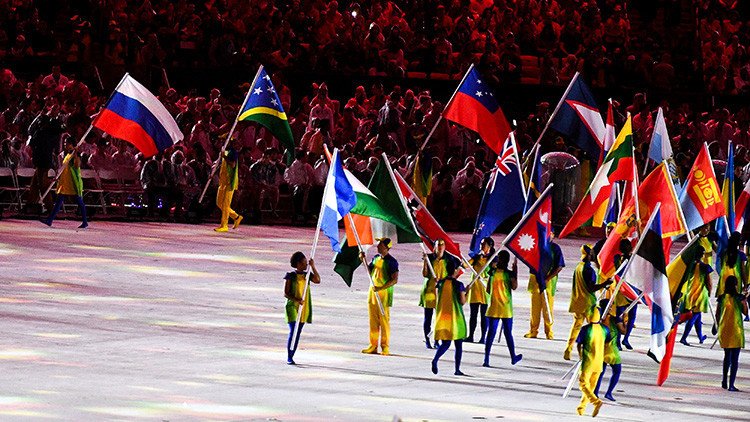 Putin: "Hemos visto cómo la política ha violado descaradamente los ideales olímpicos"