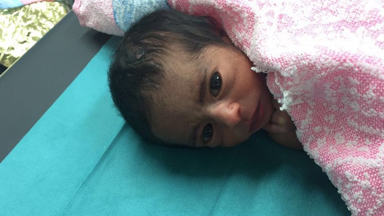 Dos recién nacidos entre los 6.500 refugiados rescatados en el Mediterráneo