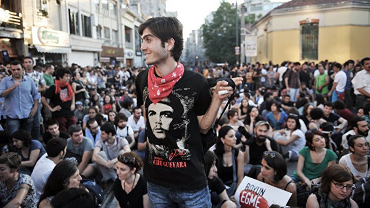 "Asesino y bandido": Cuba reacciona tras las declaraciones del Parlamento turco sobre el Che Guevara