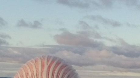 Descubren una misteriosa esfera flotante en el océano Índico (FOTO)