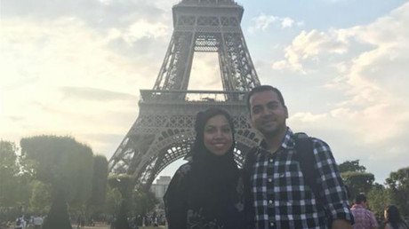 Echan a una pareja musulmana de un avión de Delta por sudar, decir "Alá" y enviar mensajes de texto
