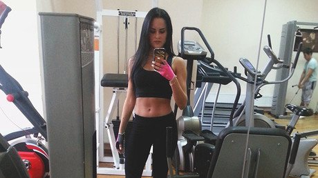 ¿Publica 'selfies' del gimnasio? Los científicos ya saben de qué pie cojea