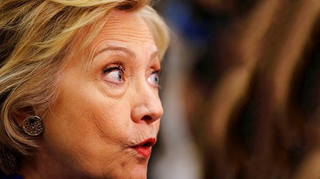 Assange acusa a Hillary Clinton de instigar la histeria antirrusa "al estilo del macarthismo"