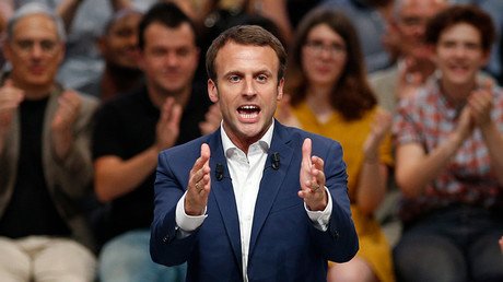 El ministro de Economía de Francia abandona su cargo