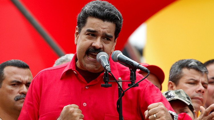 Maduro declara una "ofensiva revolucionaria", luego de derrotar intento de golpe de Estado