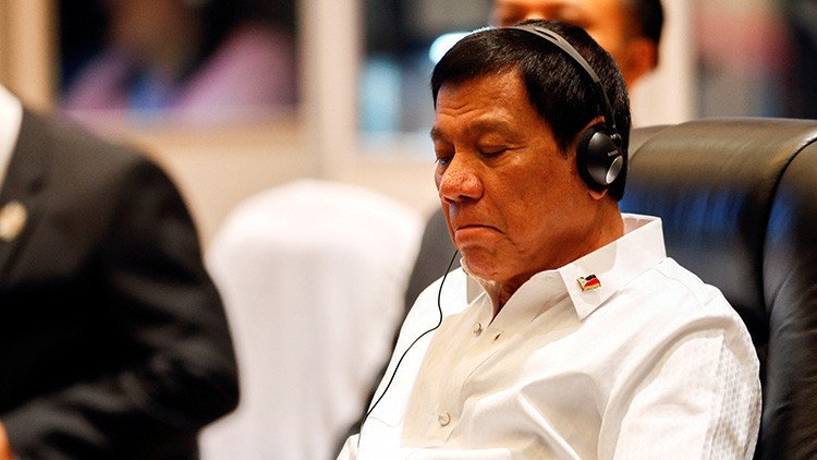 China fortalecerá sus relaciones con Filipinas después de que su presidente insultara a Obama