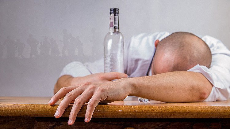 Revelan una sencilla forma de frenar los efectos letales del consumo de alcohol
