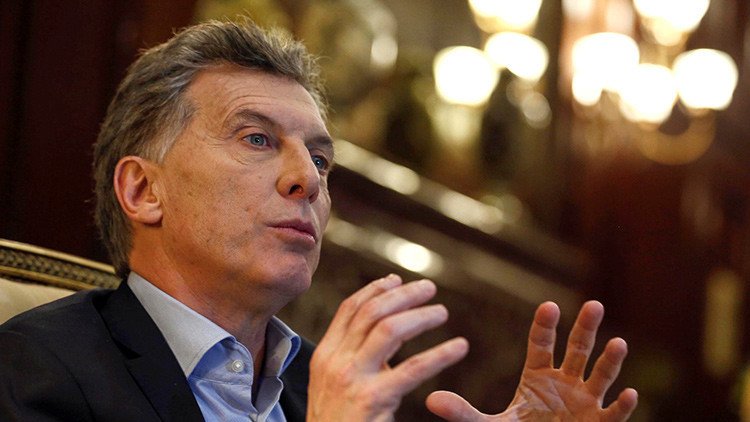 Argentina y el Reino Unido buscan un cambio de rumbo en las relaciones 
