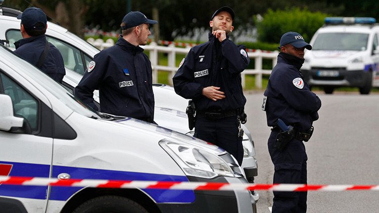 "Fue extremadamente violenta": al menos 17 heridos al explotar un edificio en Francia (fotos)