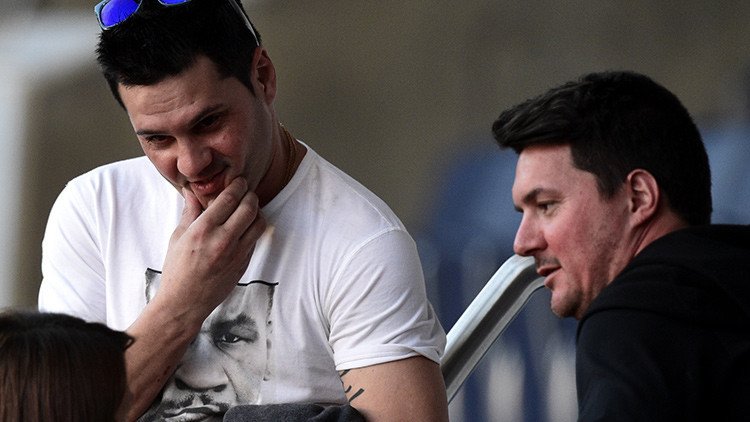 Condenan al hermano de Messi a dar clases de fútbol tras ser detenido con un arma en su coche