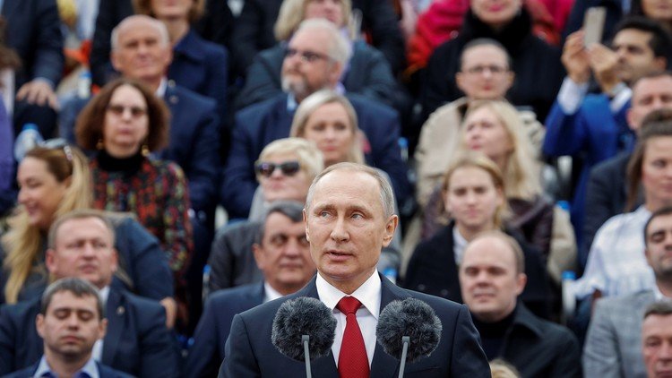 Putin sobre EE.UU.: "Intentan mostrar a Rusia como el imperio del mal"