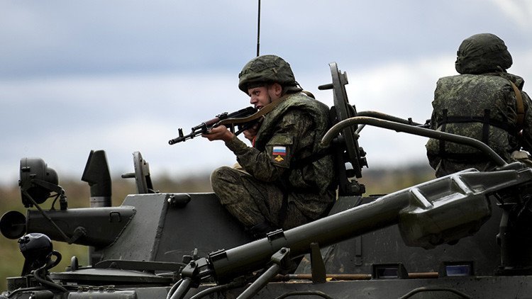 Postura de fuerza: la OTAN enviará 4.000 soldados más a la frontera con Rusia en 2017