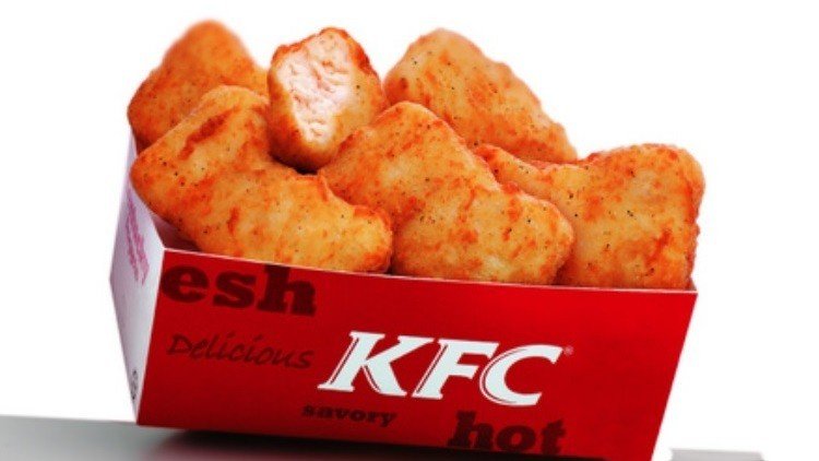 FOTOS: Denuncia a KFC por venderle una rata empanada en una caja de 'nuggets'