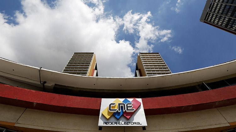 Oposición venezolana acepta ceñirse a la normativa electoral para el revocatorio