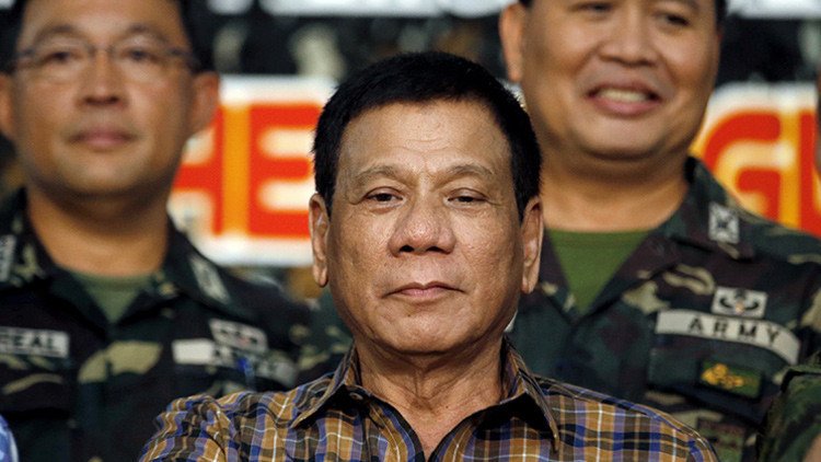El presidente filipino quiere "abrir alianzas" con Rusia y China