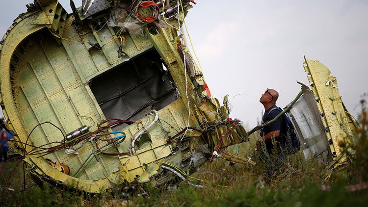 Abogado de víctimas del MH17: "Kiev es totalmente responsable de la seguridad de su espacio aéreo"