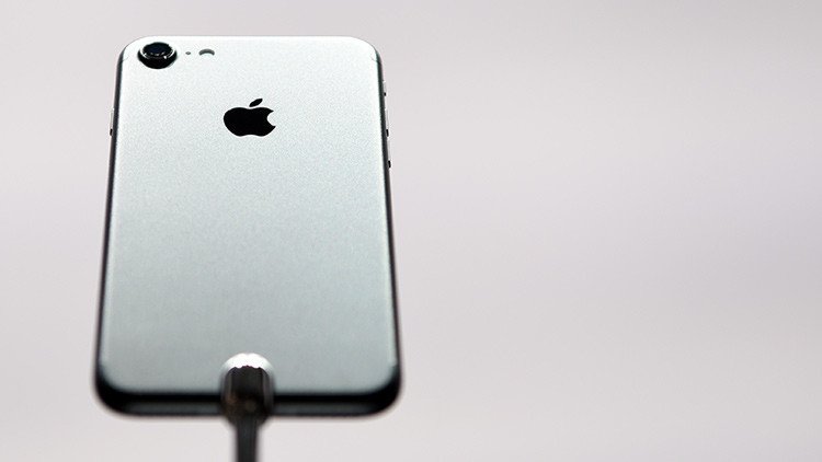 Cambio radical: Apple revela los primeros detalles sobre el nuevo iPhone 8 (VIDEO)