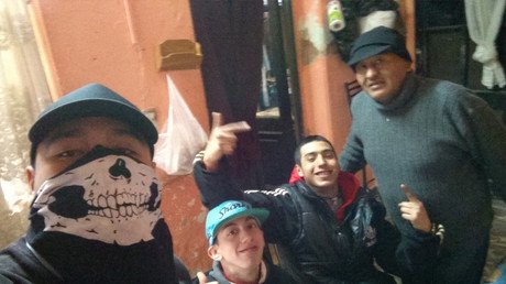 Un ladrón se saca una selfi con un móvil robado y el dueño la viraliza en la Red