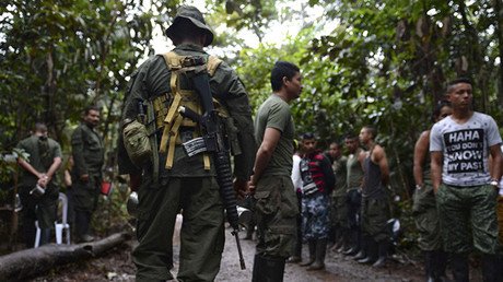 La Unión Europea "suspende" a las FARC de su lista de organizaciones terroristas (Video)