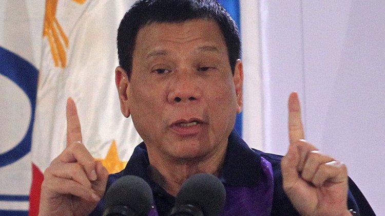 Filipinas da explicaciones sobre las declaraciones de Duterte comparándose con Hitler