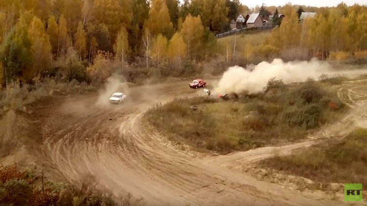 Un comisario fallece en un trágico accidente en el Rally de Siberia (FUERTE VIDEO)