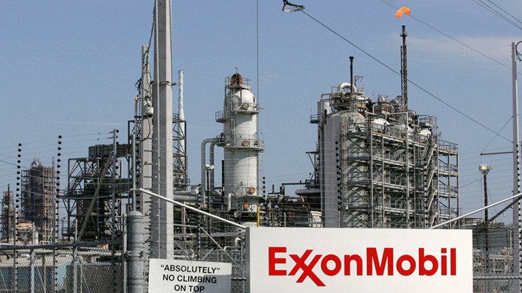 Un país africano multa a ExxonMobil por una suma cinco veces mayor que su PIB