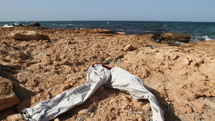 FUERTES IMÁGENES: Un terrible hallazgo en las costas de Libia