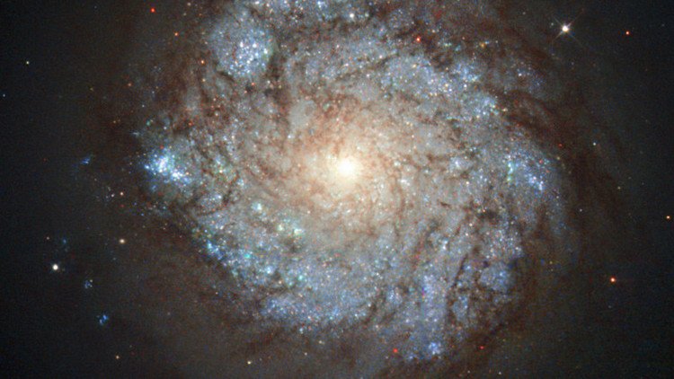 La NASA revela el secreto de una de las galaxias de la constelación de Casiopea