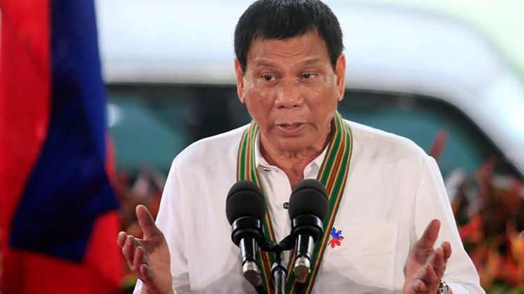 "Es hora de cambiar las reglas": El presidente filipino traza una política exterior independiente