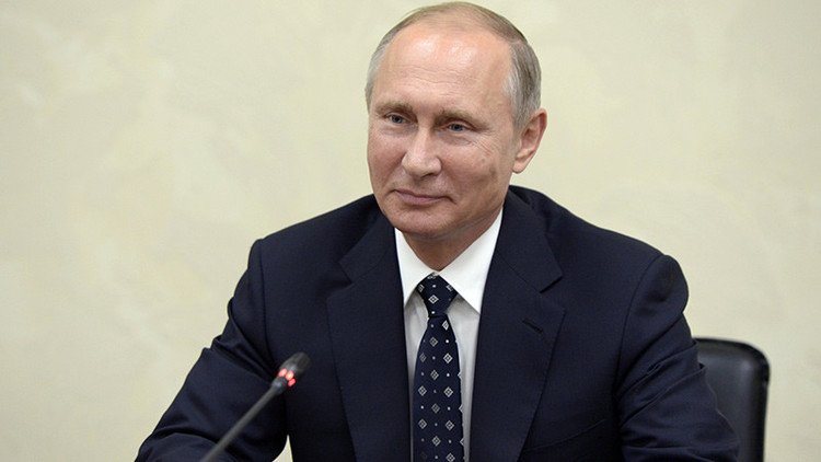 Putin ratifica el acuerdo sobre el despliegue permanente de la Fuerza Aérea rusa en Siria