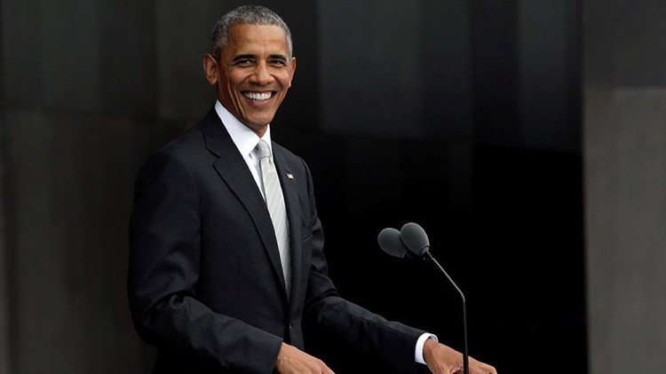 VIDEO: Obama demuestra que no es un demonio