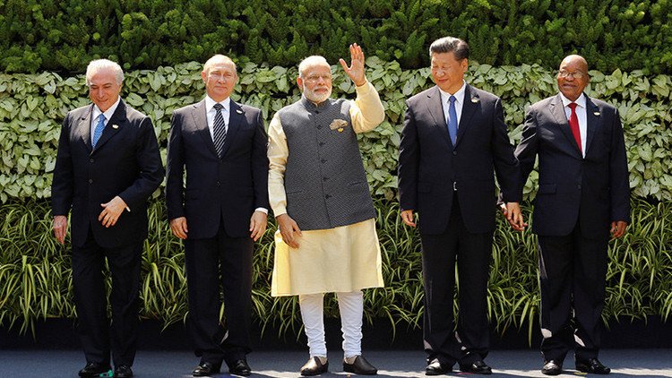 Putin sobre los países del BRICS: "No aceptamos la política de imposiciones"