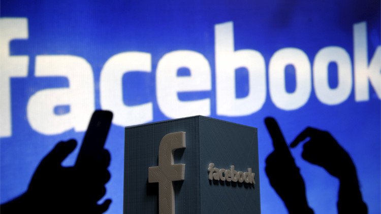 Un hombre desaparece y lo que ocurre con su Facebook aterroriza a sus familiares