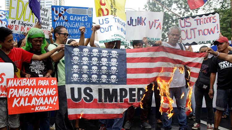 Duterte considera imponer visado a los estadounidenses