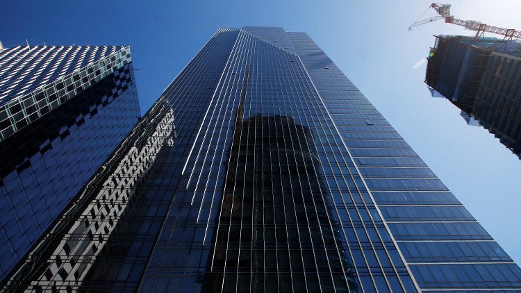 ¿Colapsará? Una lujosa torre de 200 metros se inclina y hunde en San Francisco (Fotos)