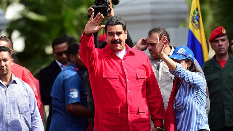 Maduro: "Maniobra de la derecha en Venezuela es un coletazo de Obama"