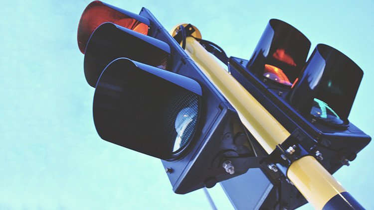 Un sueño hecho realidad: Ford quiere eliminar los semáforos en rojo