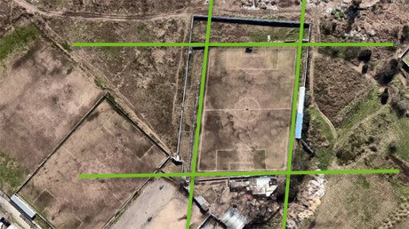 Google Maps revela que un club de fútbol jugó 30 años en una cancha torcida en Argentina