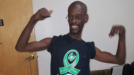 Video: Se convierte en fisicoculturista a pesar de sufrir parálisis cerebral